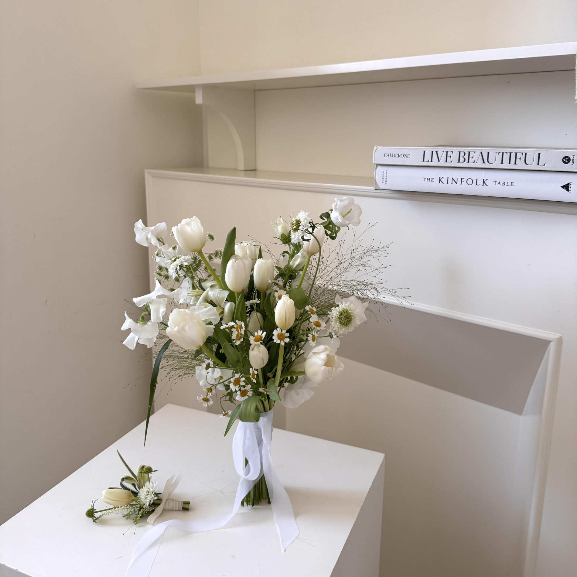 迷霧森林鬱金香韓式捧花 5